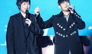 求五月天阿信给其它歌手创作的所有歌曲 五月天主唱阿信发声