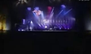 迈克杰克逊演唱会上死人的是哪个演唱会 罗马尼亚危险演唱会